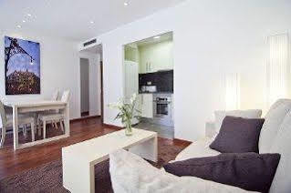 Arago Suites Barcellona Esterno foto